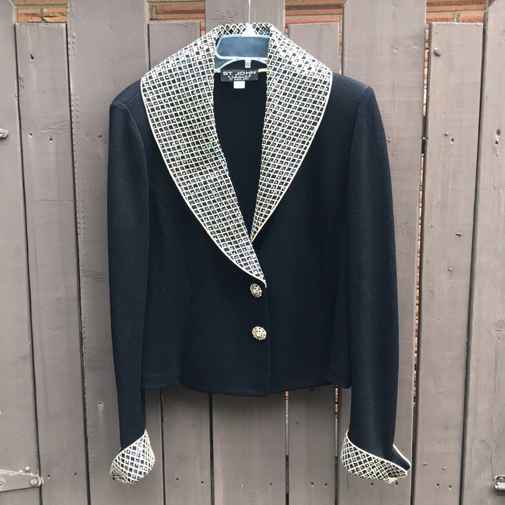 St. John Evening navy blue blazer w sequin pattern